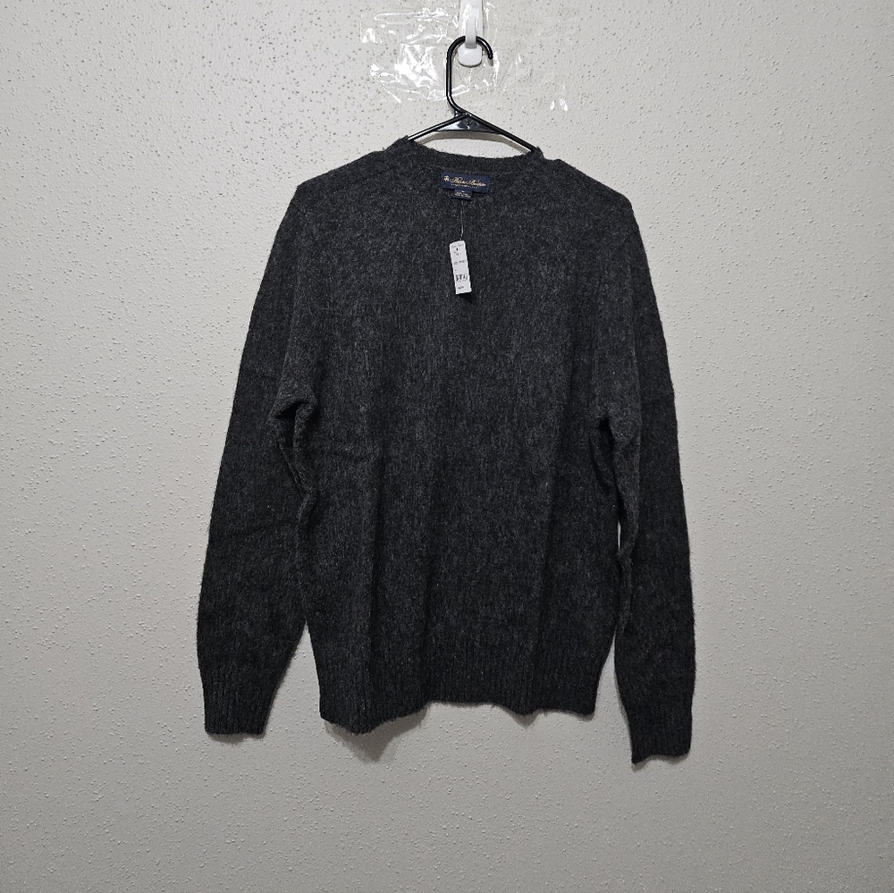 Brooks Brothers 100% Wool‎ Gray Crewneck Sweater NWT Size Medium Classic Knit